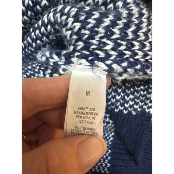 Aerie Navy Blue & White Love Patterned Oversized Sweater Size M With Half-Zip Cl - Picture 6 of 6